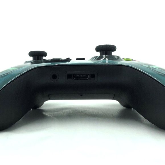 Custom Xbox Series X / S Wireless Controller - Glossy Eye of The Serpent - Picture 4 of 8